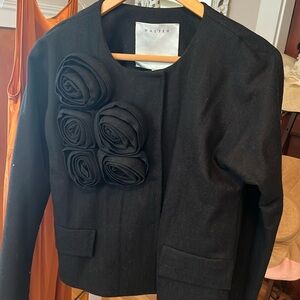 Gorgeous brand new wool Walter rosettes cropped jacket